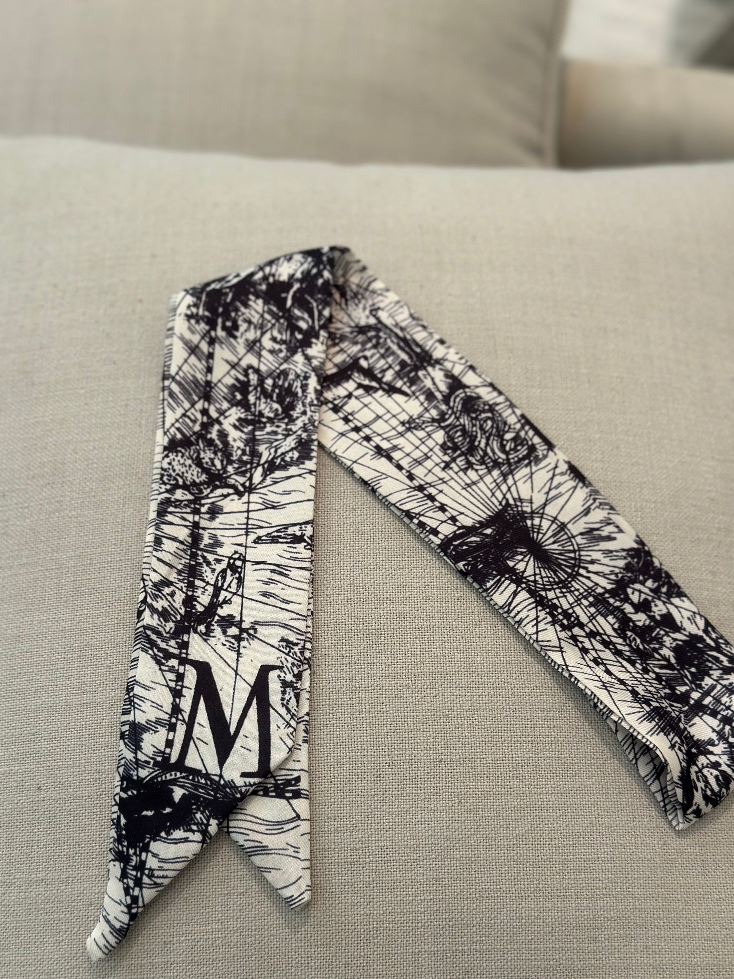 Clear Scarf M | Luxury Silk Scarf UAE – Clear UAE
