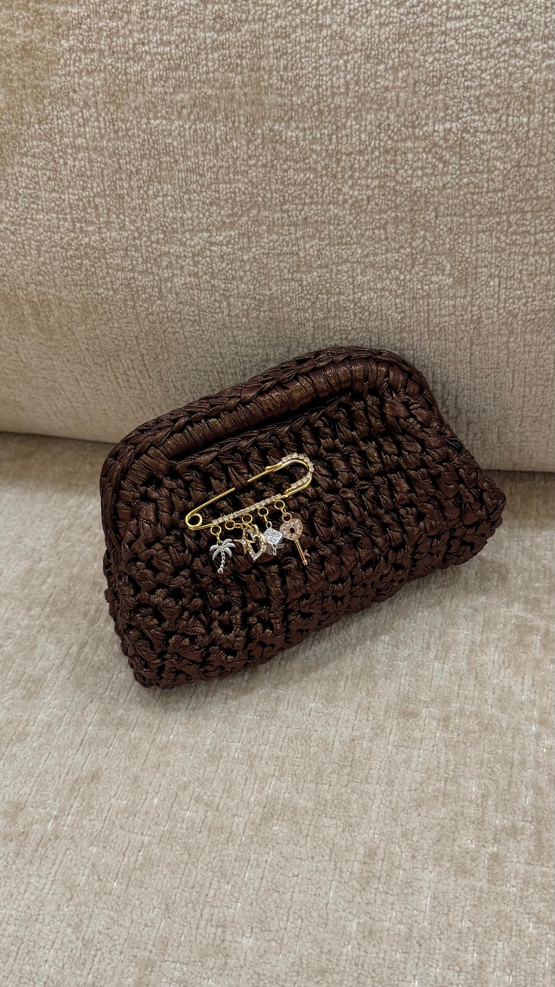 Bottega Pouch - Dark Brown