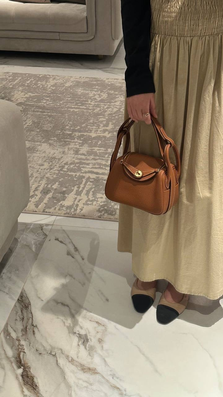 Hermes Lindy Bag in Brown – Luxury Shoulder Bag UAE | Clear UAE
