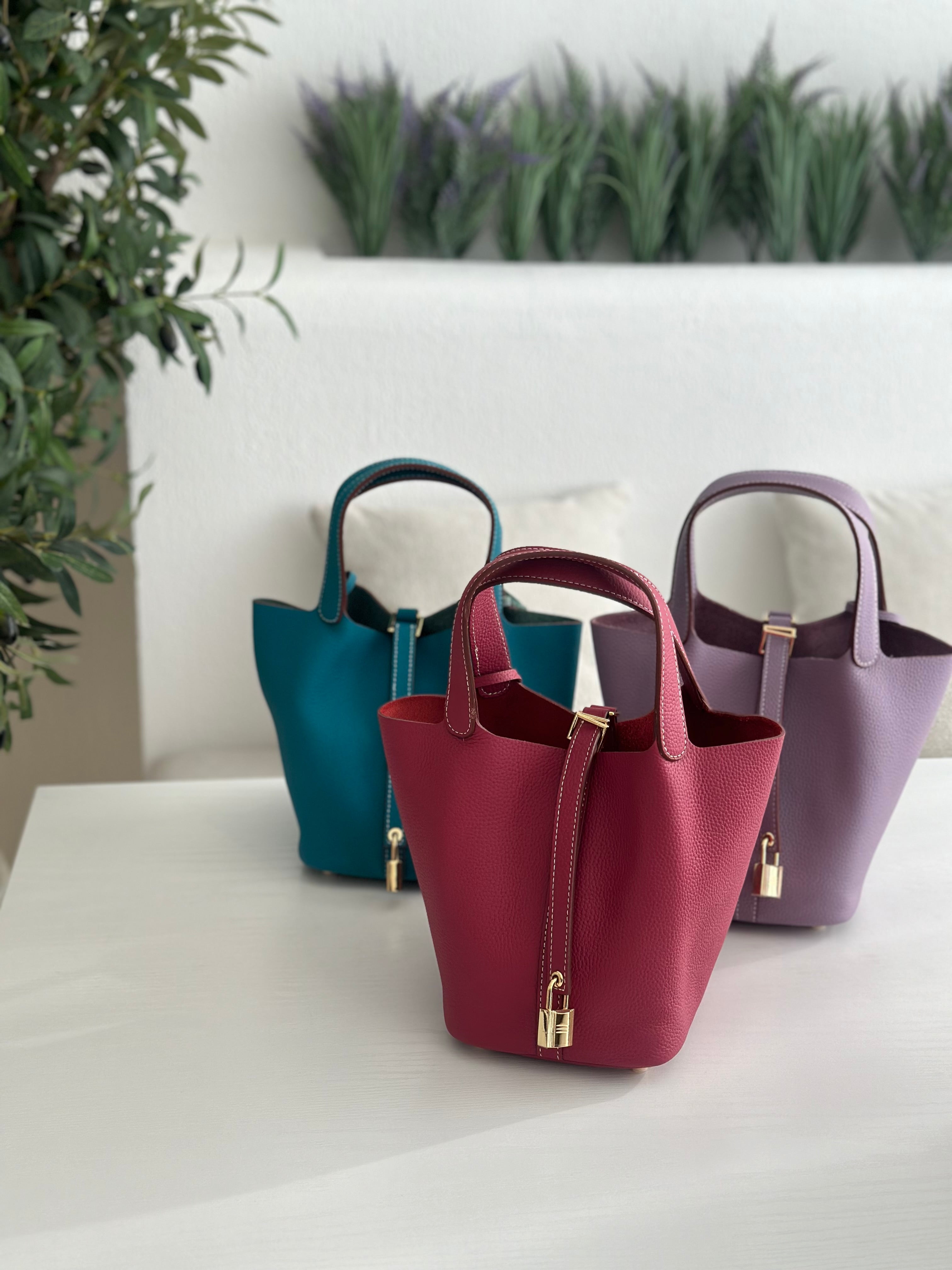P Bag Fuchsia - Luxury Bag UAE | Clear UAE
