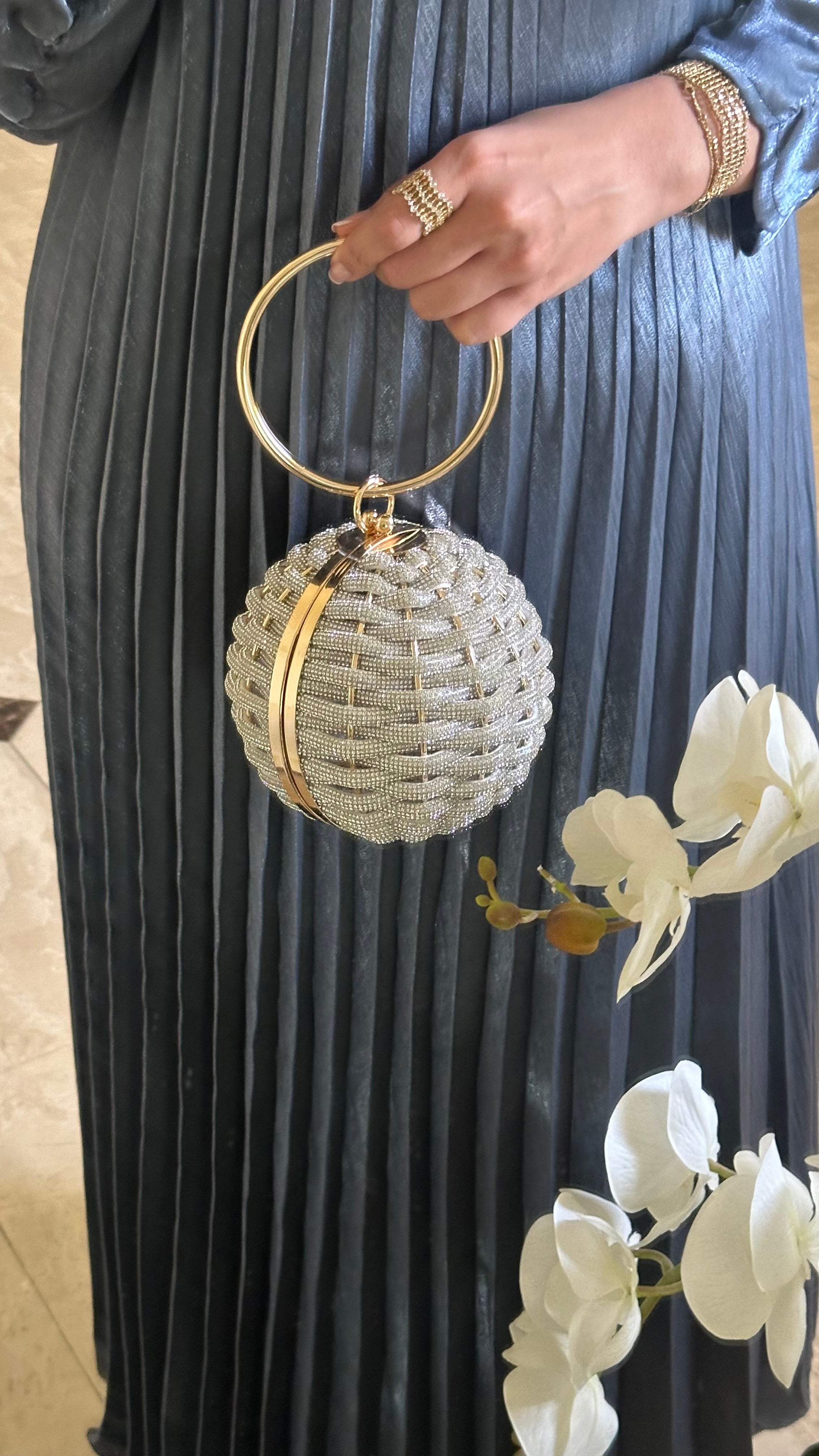 Trendy Round Bag Chain Detail - Luxury Evening Bag | Clear UAE

