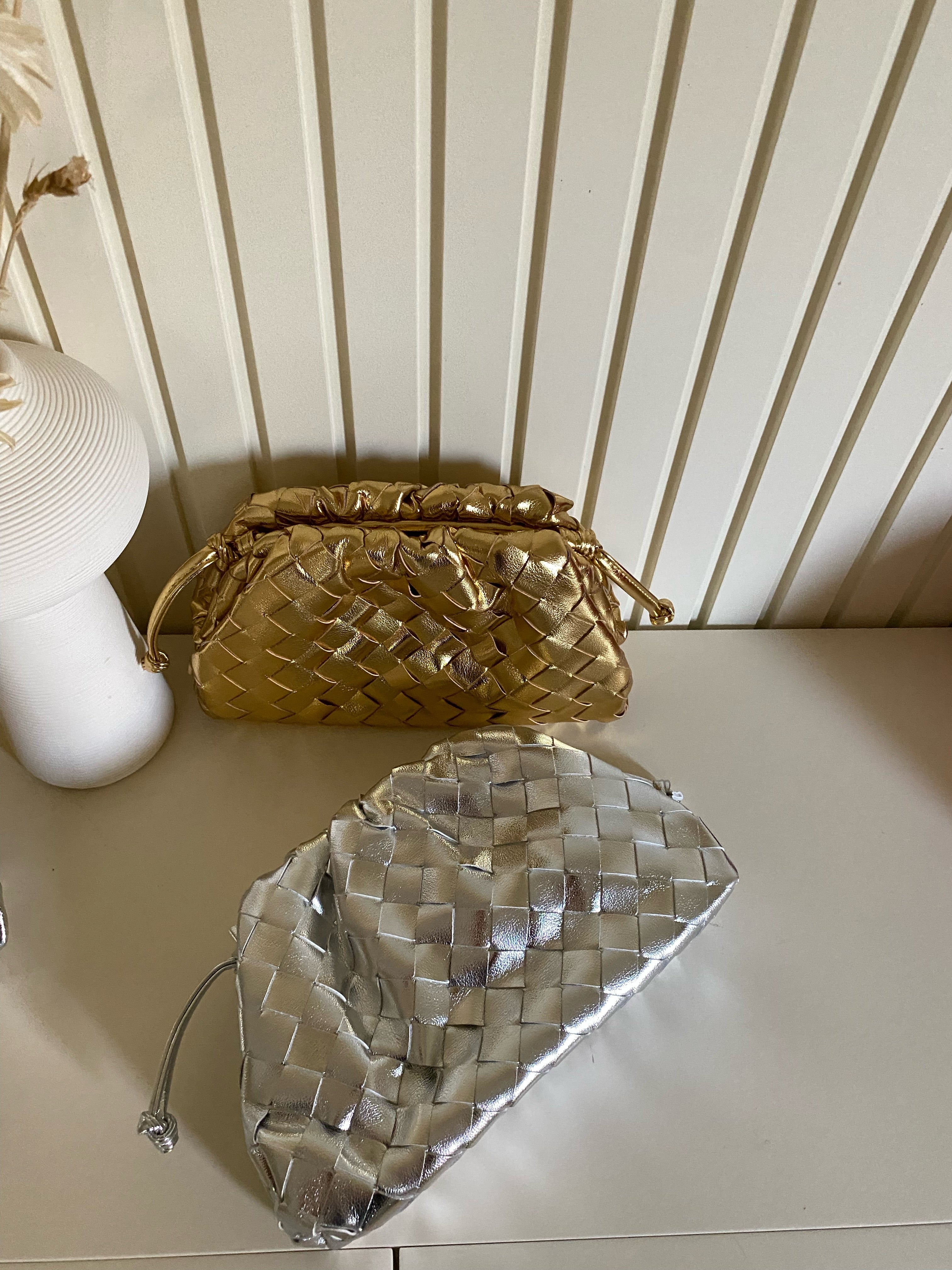Bottega Intrecciato silver woven luxury bag – Clear UAE