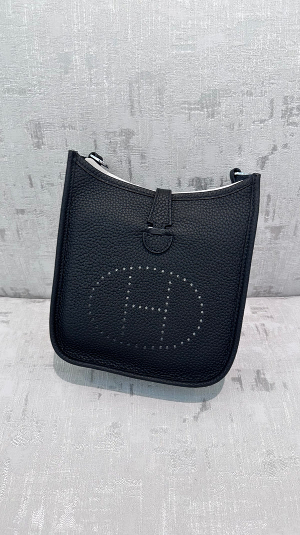 H- evelyne black