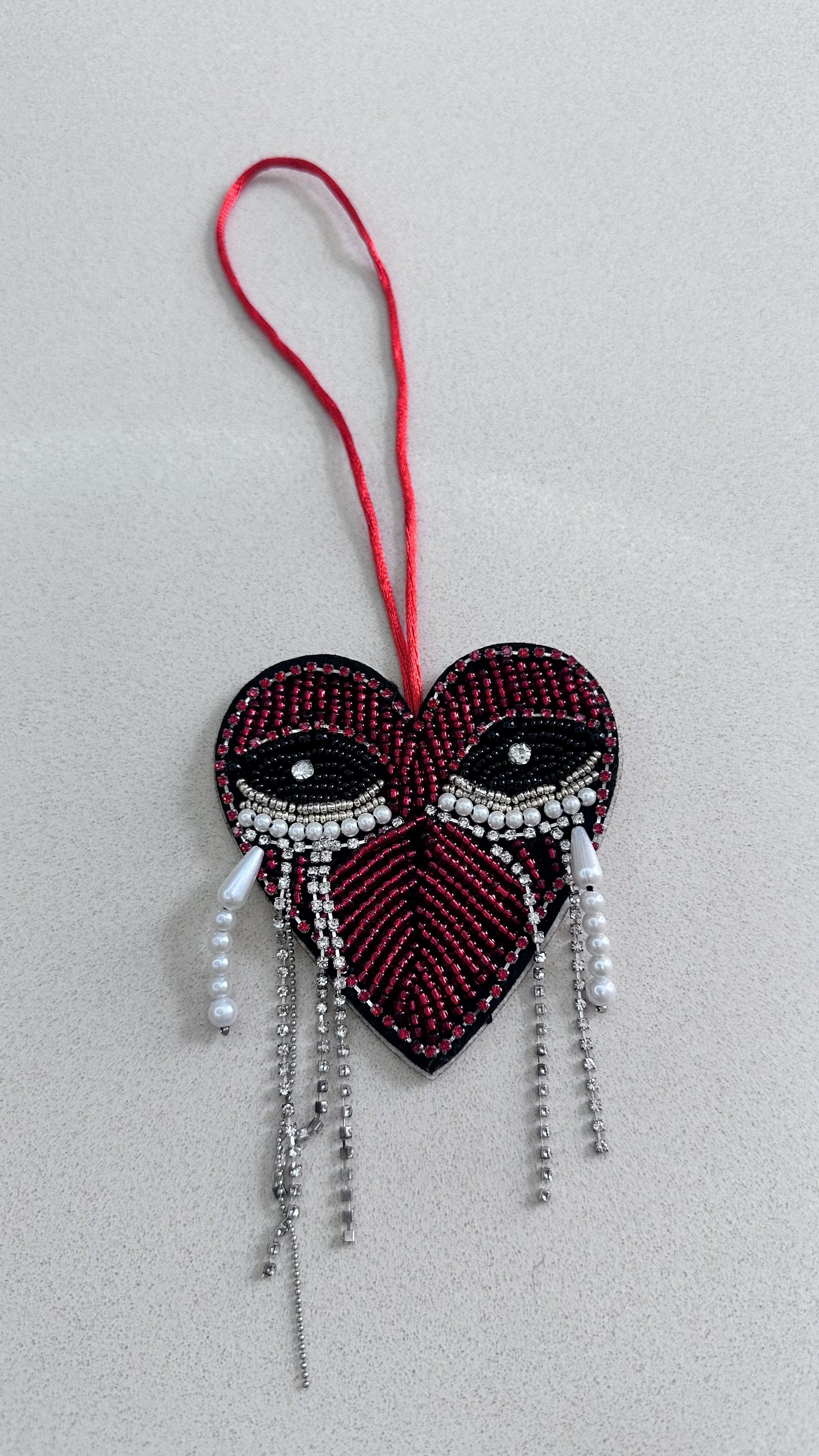Cry heart charm