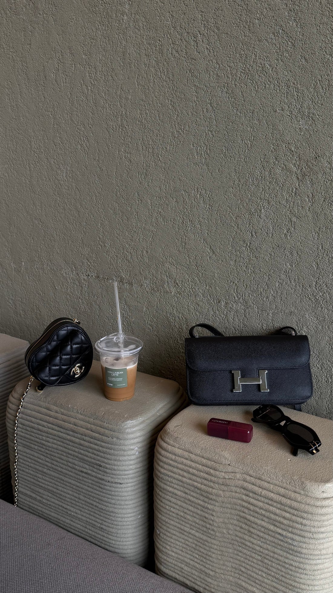 Elan Black Bag