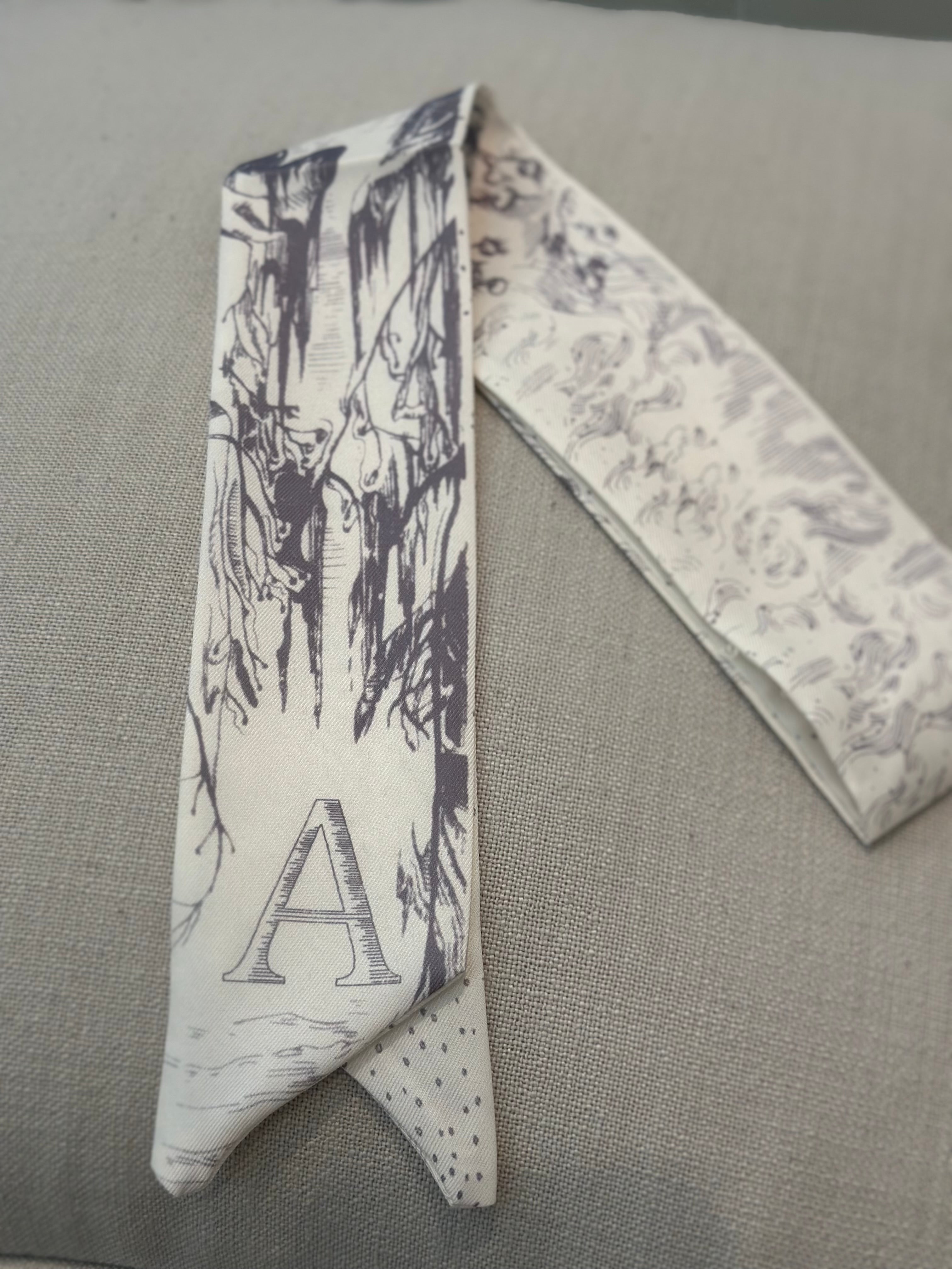 Clear Scarf A II | Luxury Silk Scarf UAE – Clear UAE