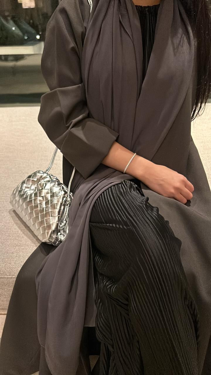 Bottega Intrecciato silver woven luxury bag – Clear UAE