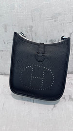 H- evelyne black