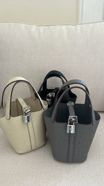 P- ostrich white