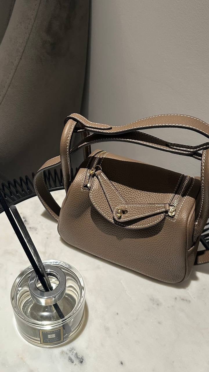 Hermes Lindy Bag in Khaki – Luxury Shoulder Bag UAE | Clear UAE
