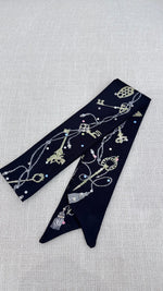 Classic scarf