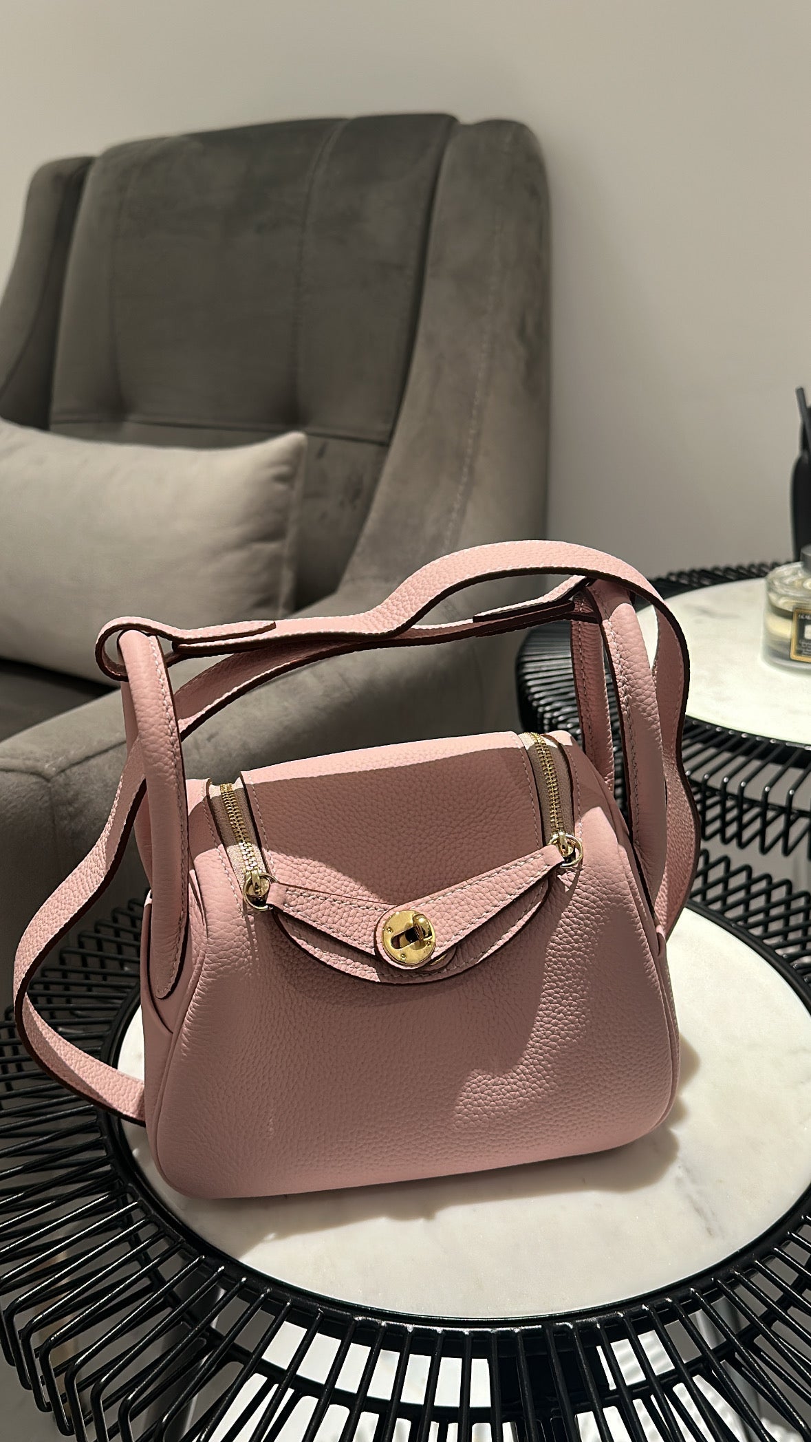 Lindy Bag - Baby Pink