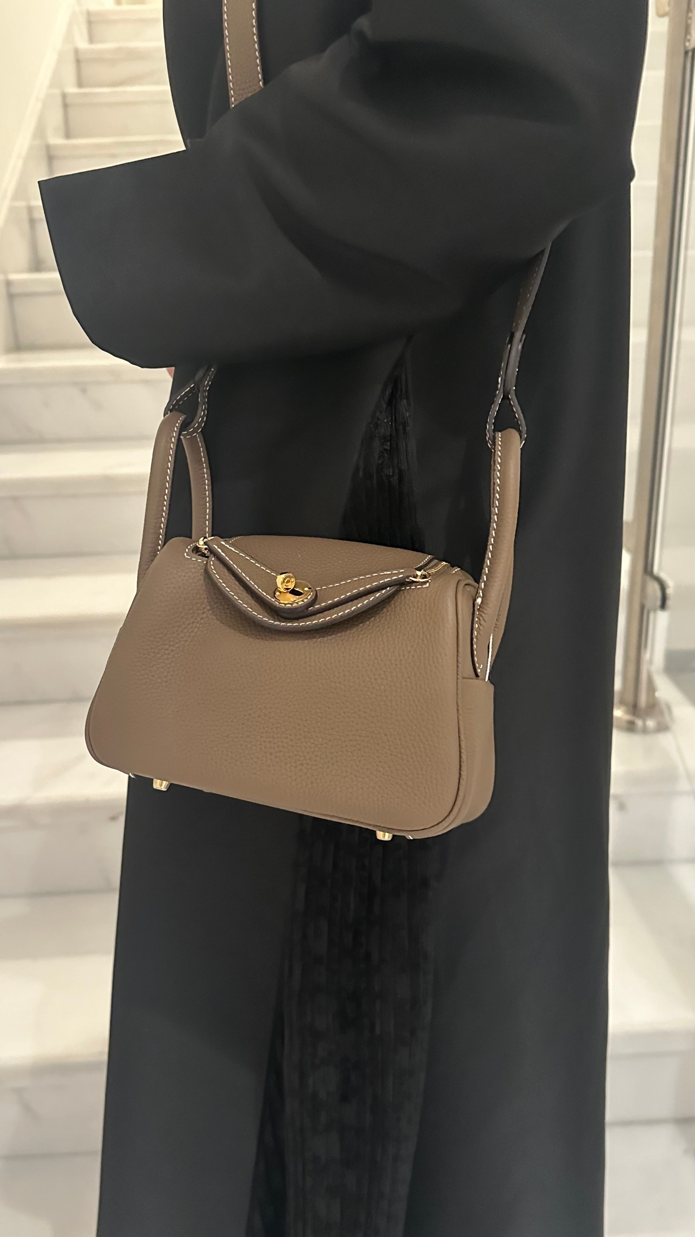 Hermes Lindy Bag in Etoupe – Luxury Shoulder Bag UAE | Clear UAE
