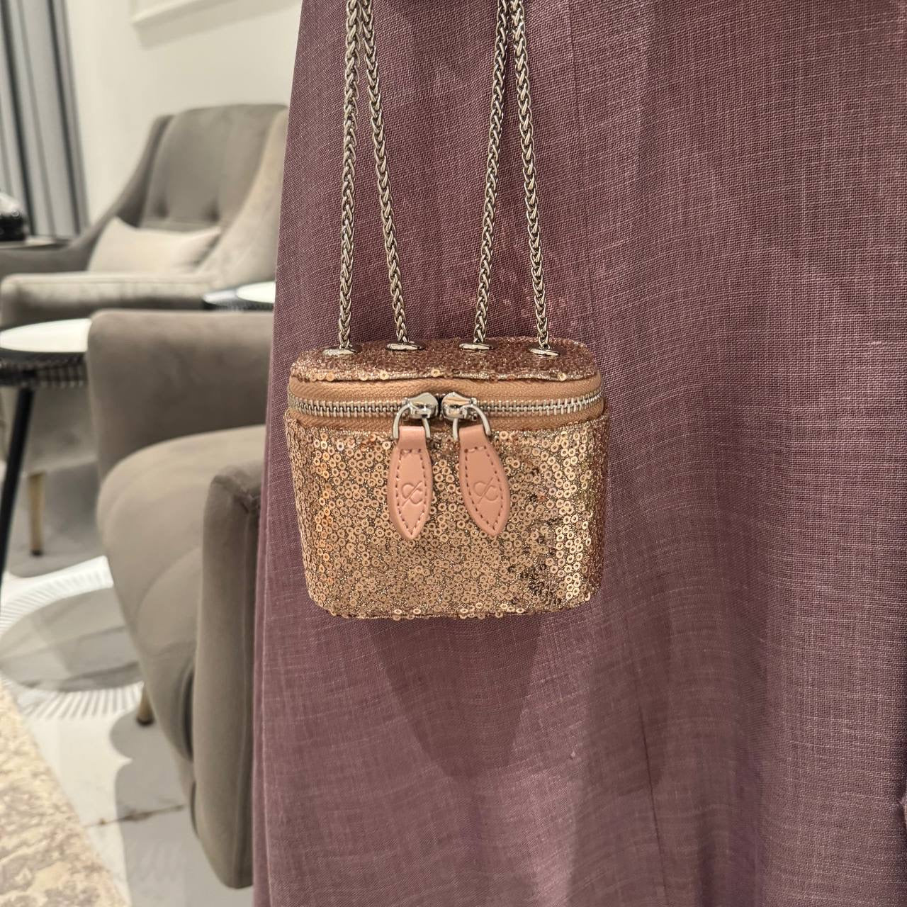 Clr- Rose Gold