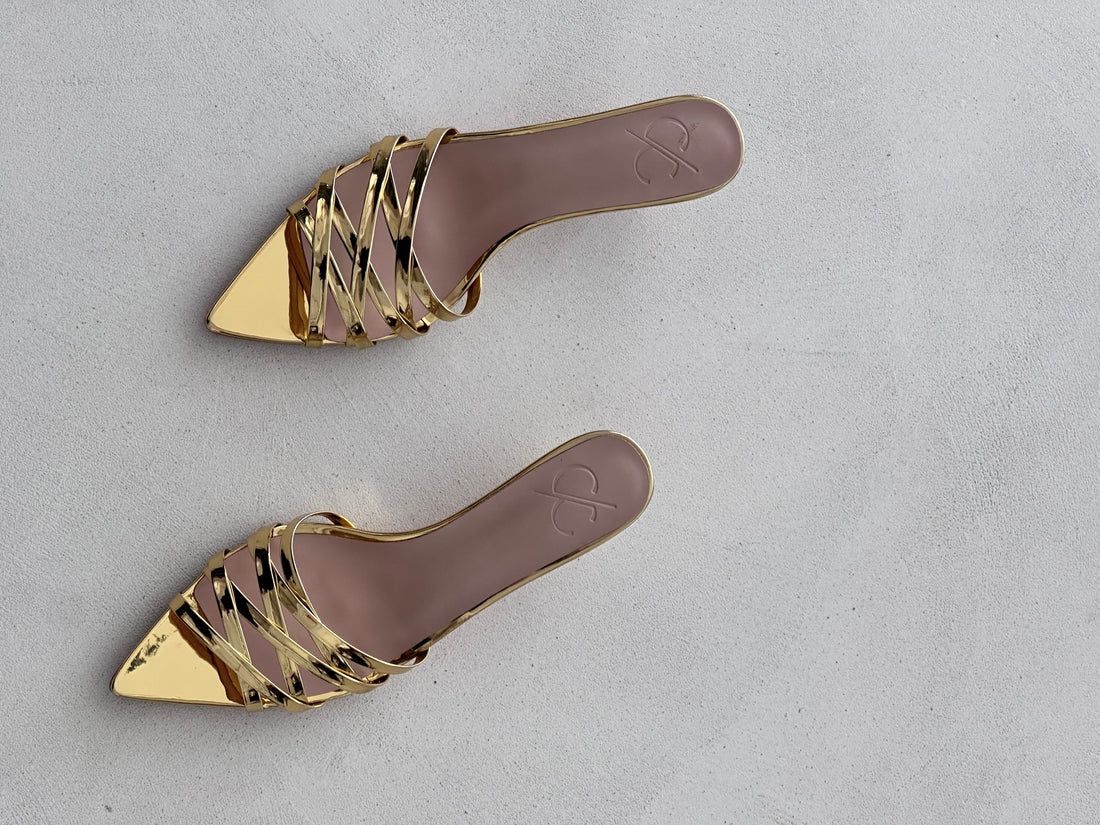 Gold heel