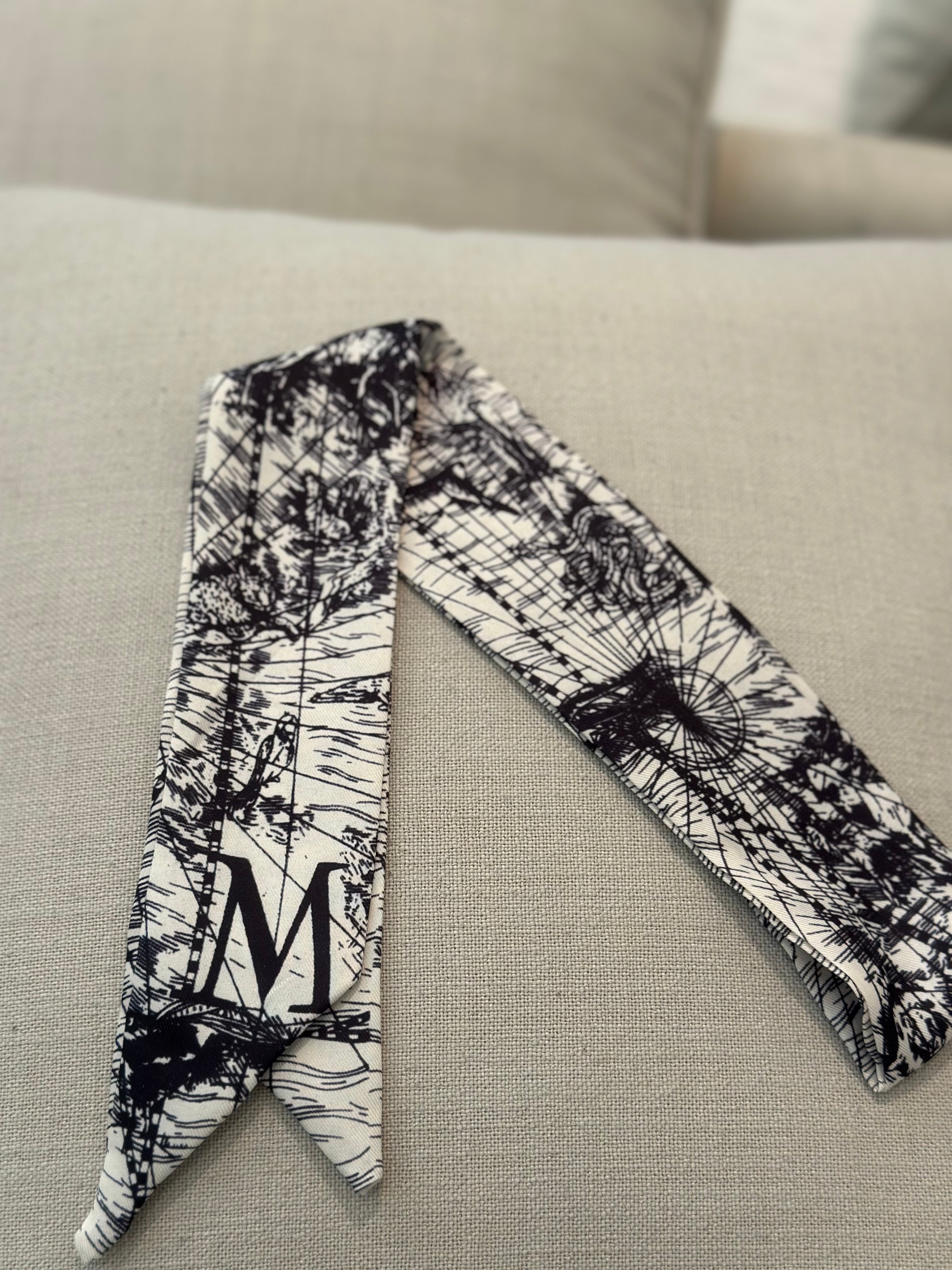 Clear Scarf M | Luxury Silk Scarf UAE – Clear UAE