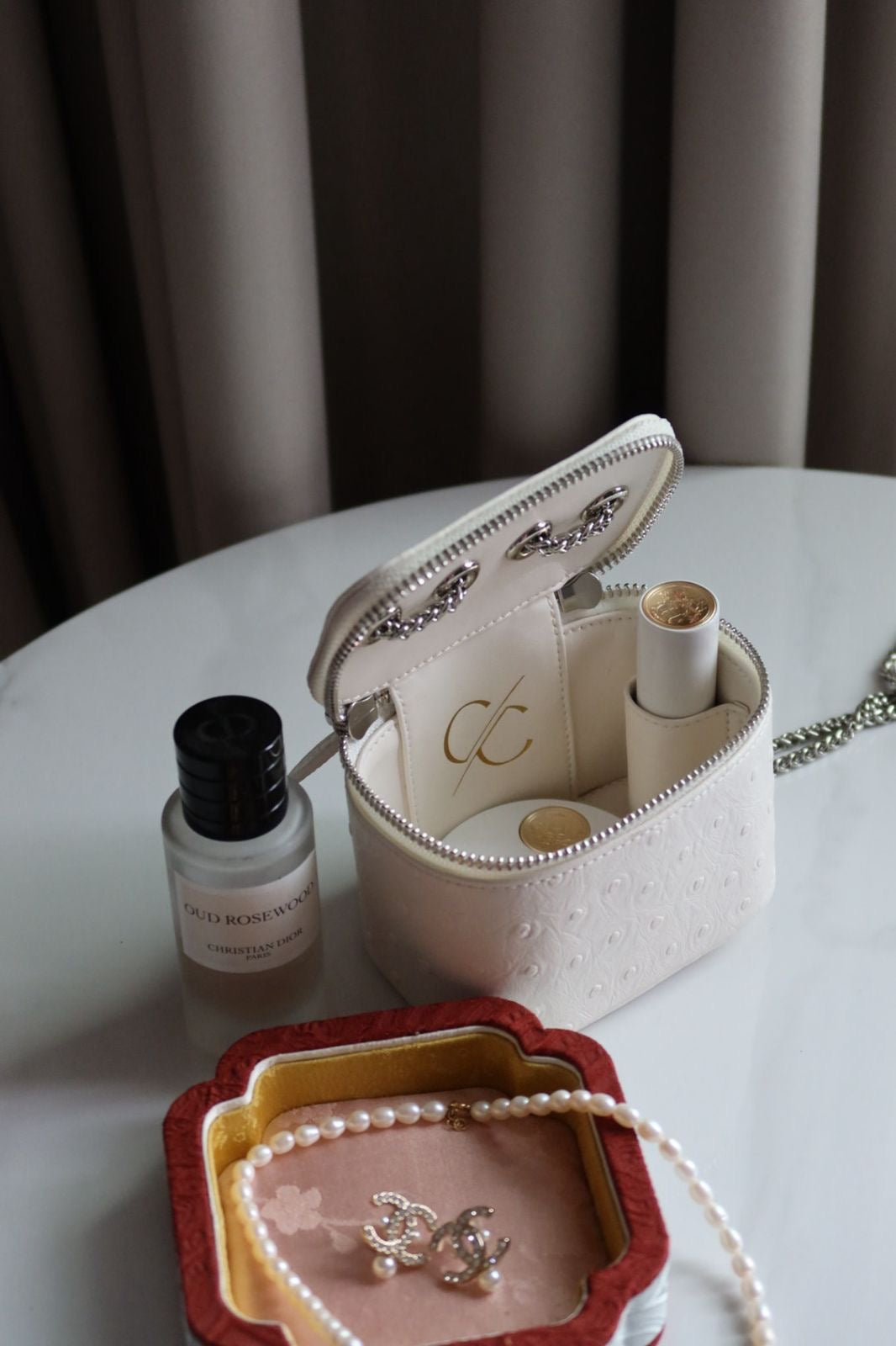 Ostrich White Bag