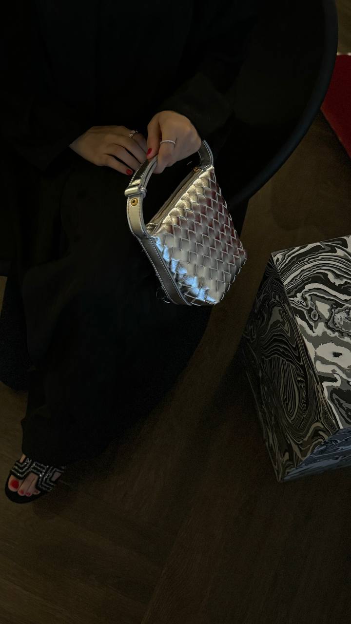 Candy Bag in Silver – Luxury Evening Bag UAE | Clear UAE
