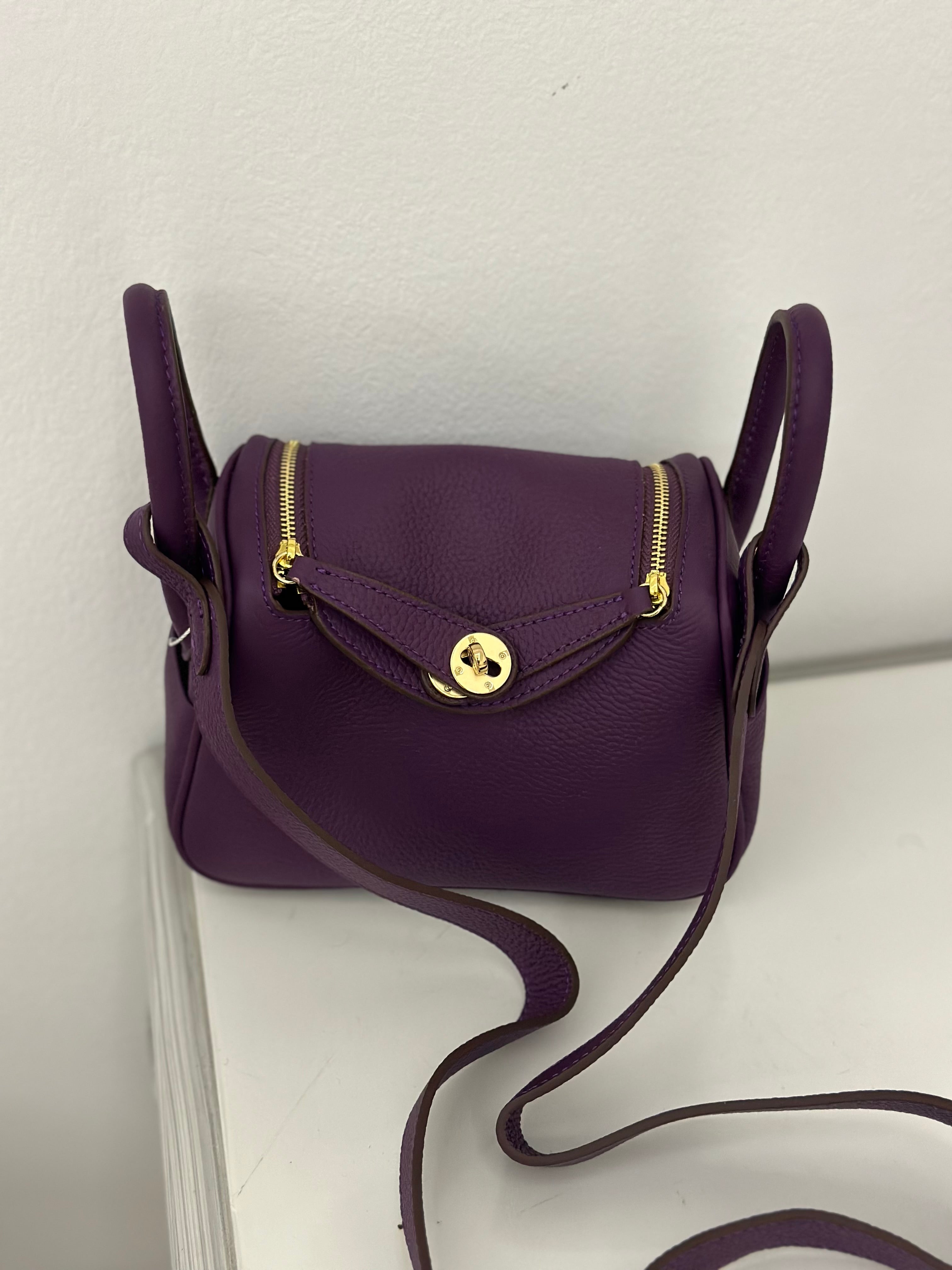 Lindy Bag in Purple – Luxury Shoulder Bag UAE | Clear UAE
