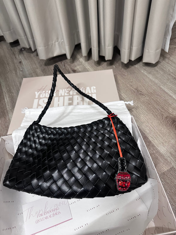Dragon Small -black