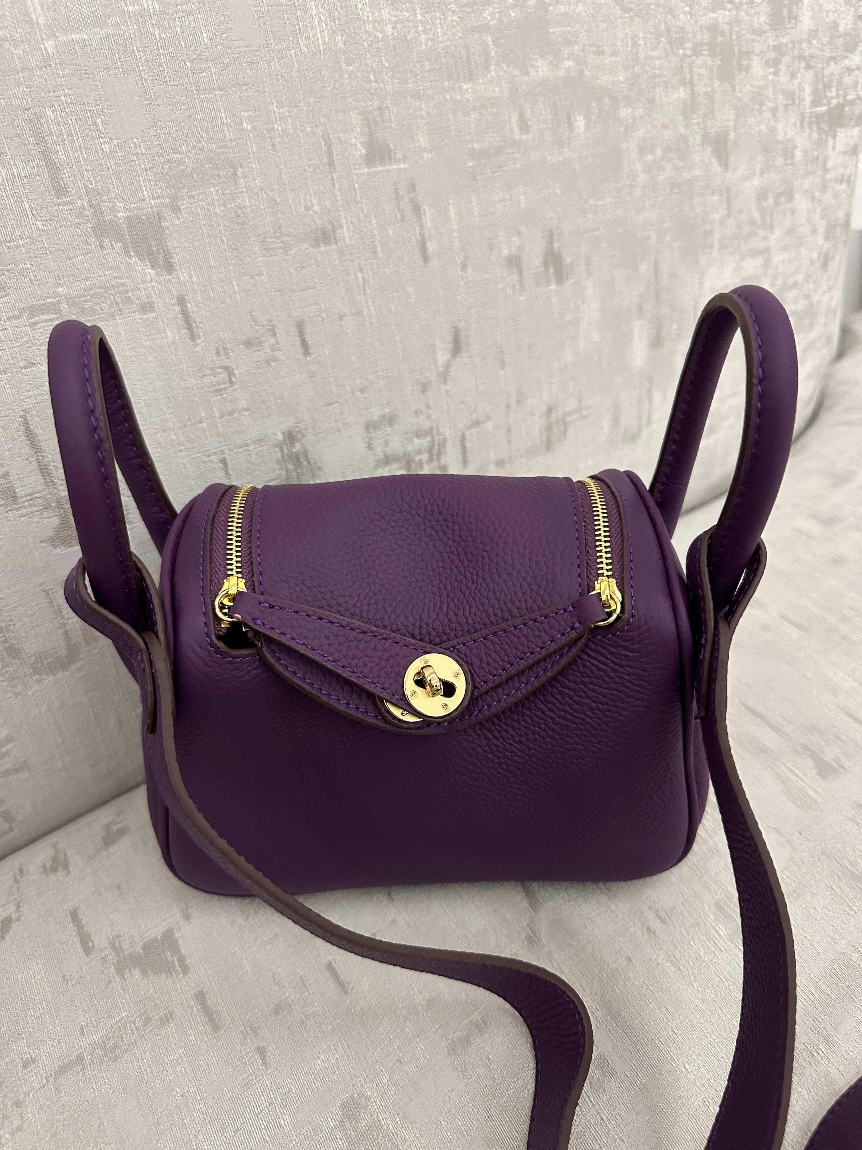 Lindy Bag in Purple – Luxury Shoulder Bag UAE | Clear UAE
