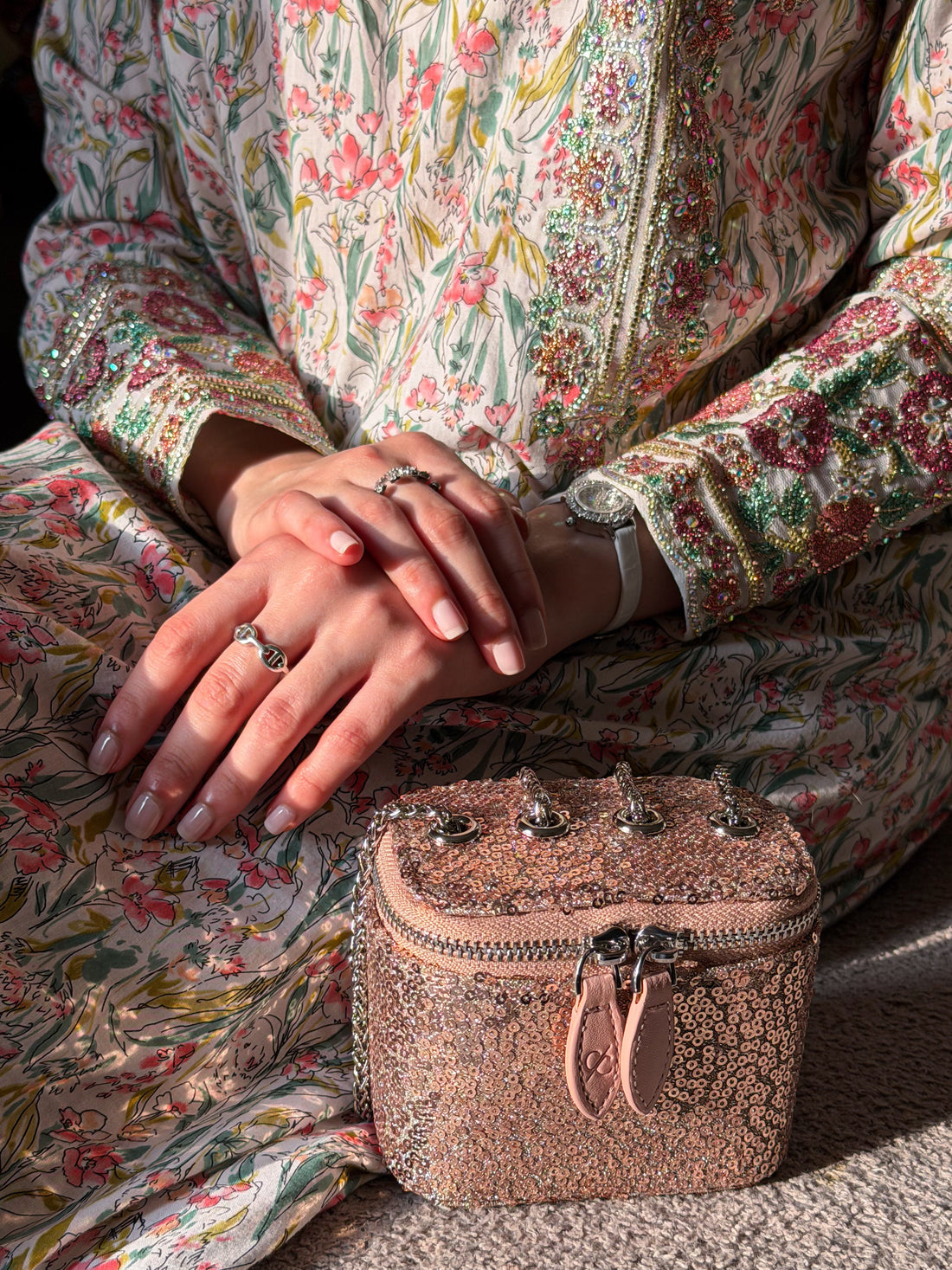 Clr- Rose Gold