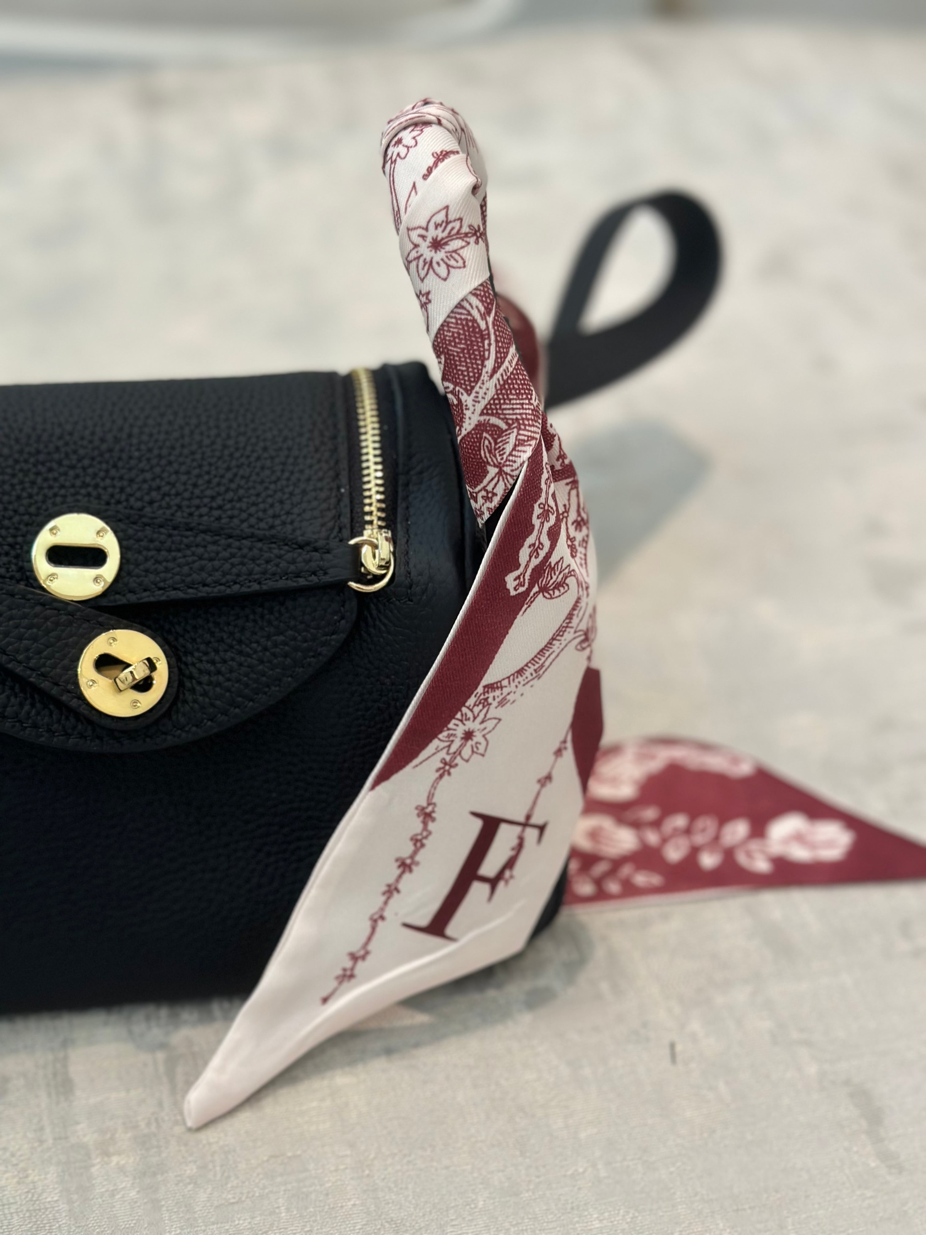 Clear Scarf F - Luxury Women's Scarf UAE | Clear UAE
