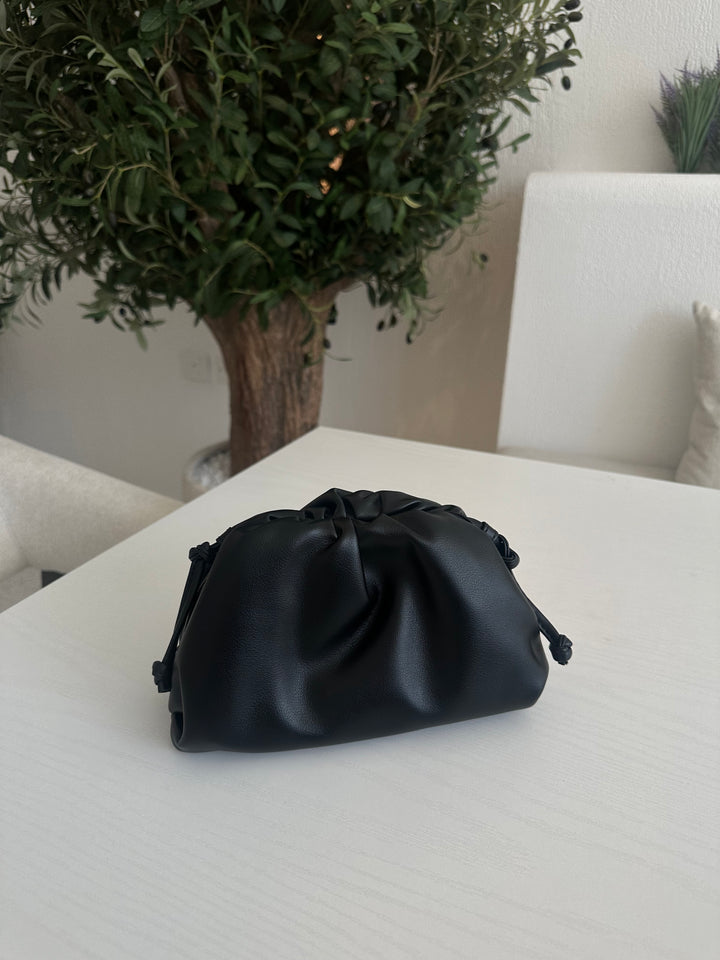 Pouch- black