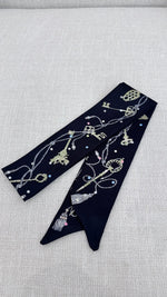 Classic scarf