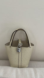 P- ostrich white