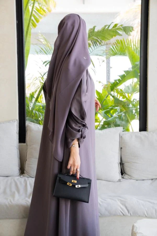 Kelly Cut Clutch Black Interior - Hermes Bag | Clear UAE

