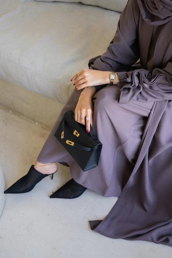Kelly Cut Clutch Black Interior - Hermes Bag | Clear UAE

