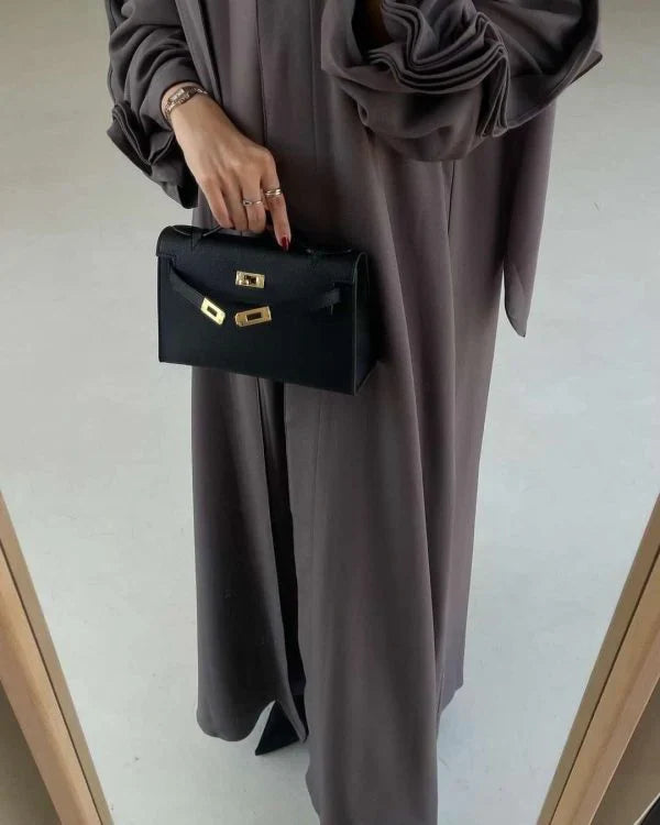 Kelly Cut Clutch Black Interior - Hermes Bag | Clear UAE
